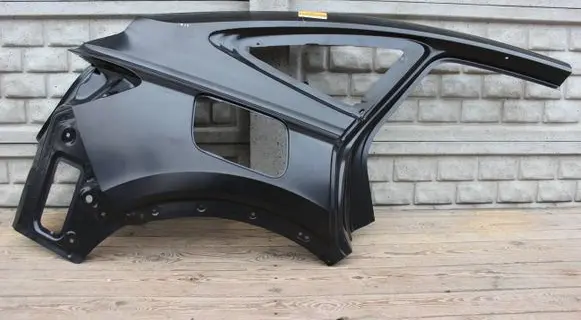 Fender end trim