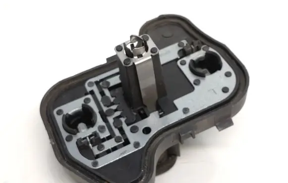 Volkswagen Golf V Tail light bulb cover holder 89031822