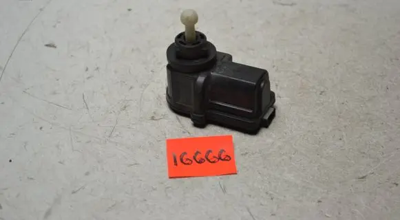 Ford Focus Headlight level adjustment motor VP7EKX13K198Ab