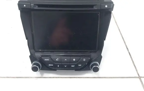KIA Ceed Radio/CD/DVD/GPS head unit 10R035682