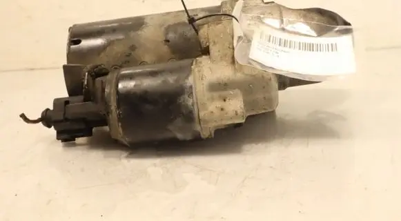 Audi A6 S6 C6 4F Starter motor 0001108405