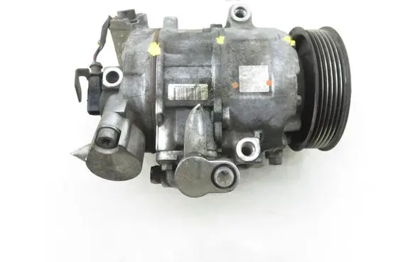 Skoda Fabia Mk1 (6Y) Air conditioning (A/C) compressor (pump) 6Q0820803D