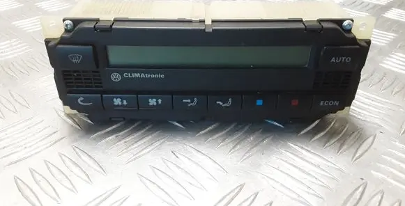 Volkswagen Golf IV Climate control unit 5HB00761710 3B1907044B