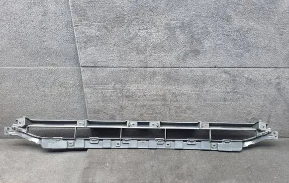 Audi Q7 4M Front bumper lower grill 4M0807647B 4M0807647B4W3