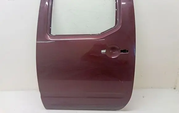 Nissan Navara Rear door 82101EB30J