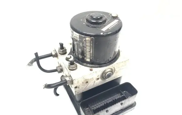 Volkswagen Jetta V ABS Pump 1K0907379AA 1K0614517T