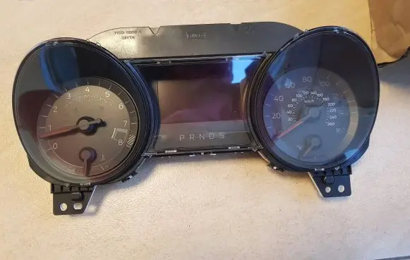 Ford Mustang VI Speedometer (instrument cluster) FR3310890A