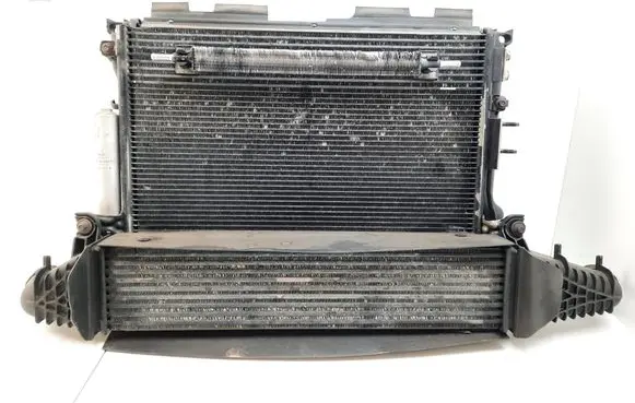 Chrysler 300 - 300C Radiator set 04598001AH 1215477AA 1225126B