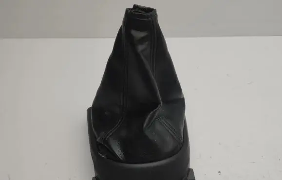 Peugeot 4007 Gear lever shifter trim leather/knob 8015A009ZZ