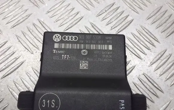 Volkswagen Golf V Voice control module 1K0907530H