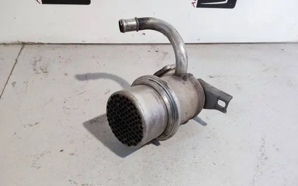 Skoda Octavia Mk3 (5E) EGR valve cooler 04L131512 144771