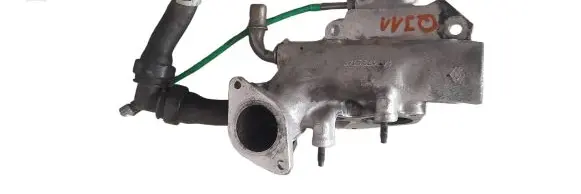 Nissan Juke I F15 EGR valve cooler 147173974R