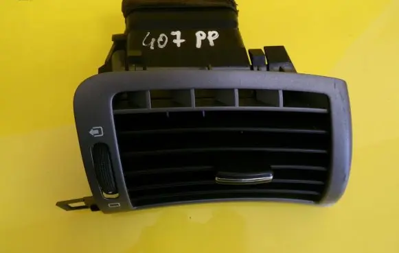 Peugeot 407 Dashboard side air vent grill/cover trim 9644589377 A1010005 8738