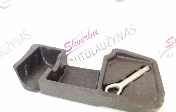 Mercedes-Benz S W222 Towing hook eye A222898024