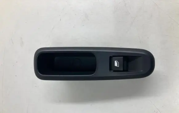 Citroen C4 II Picasso Electric window control switch 98007337ZD