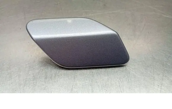 Opel Vectra C Front tow hook cap/cover 13204143