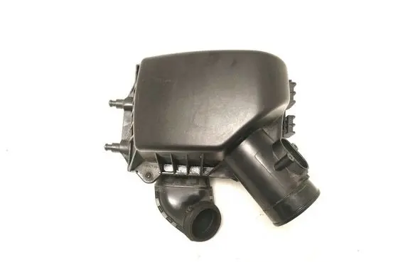 Opel Mokka Air filter box 