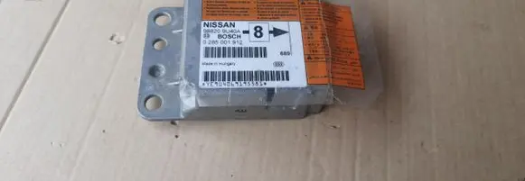 Nissan Note (E11) Other control units/modules 988209U40A
