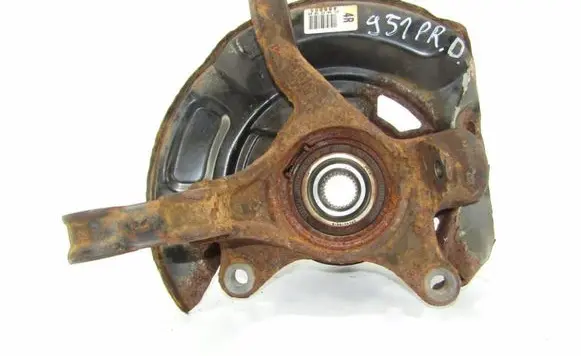 Toyota Yaris Rear wheel hub