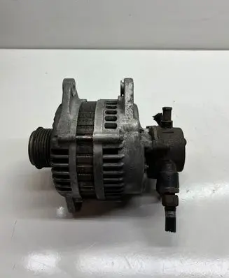 Opel Astra H Generator/alternator 8971891138
