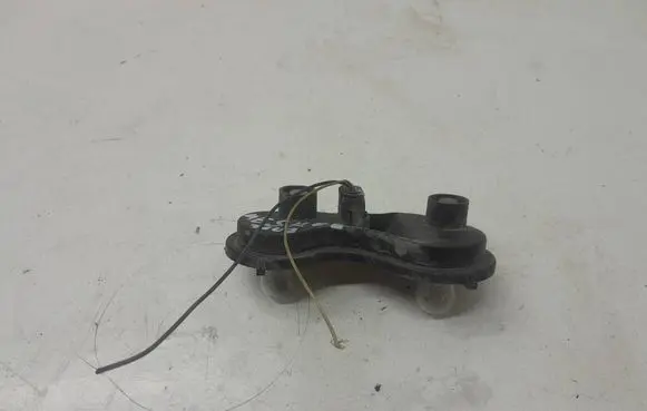 Renault Megane II Tail light bulb cover holder