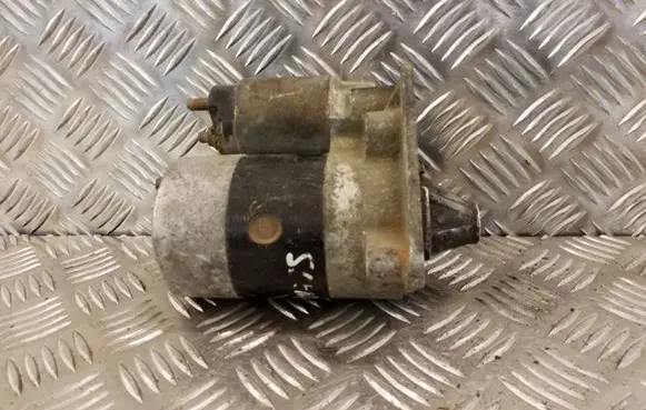 Renault Scenic I Starter motor M002113281