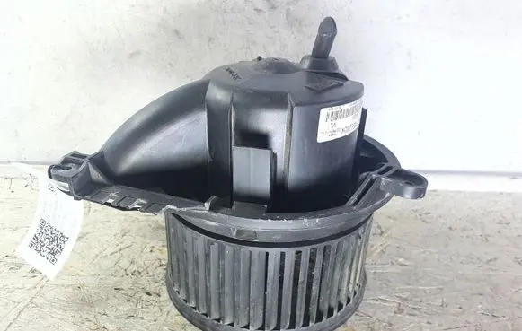 Volkswagen II LT Heater fan/blower F659222K X27663329W 663329W
