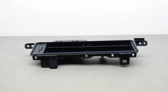 Toyota RAV 4 (XA40) Dashboard air vent grill cover trim 5583342010