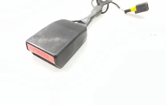 Citroen C6 Middle seatbelt buckle (rear) 6103077F1904