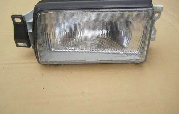 Mazda 323 Headlight/headlamp