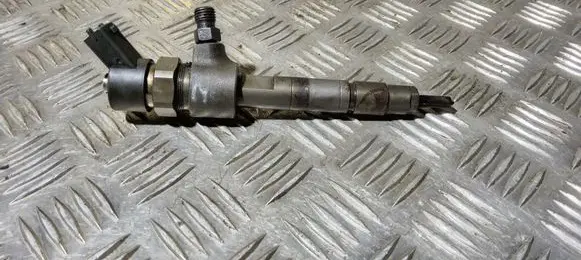 Alfa Romeo 156 Fuel injector 0445110002