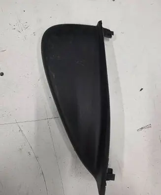Renault Megane I Dashboard side end trim 1P0857086A