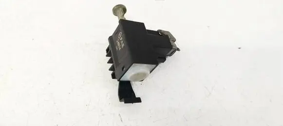Ford Focus Brake pedal sensor switch
