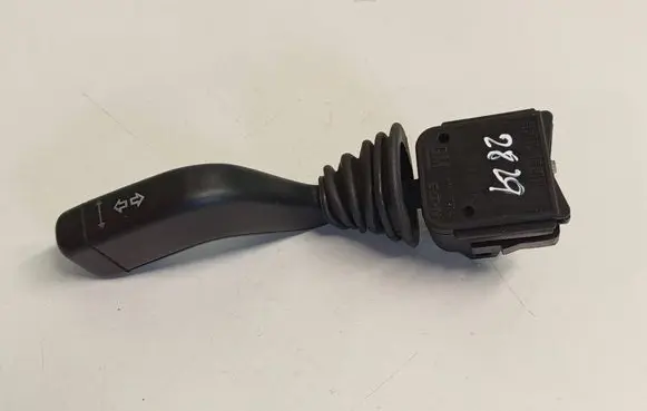 Opel Astra G Indicator stalk 90560991 90560990 12263700