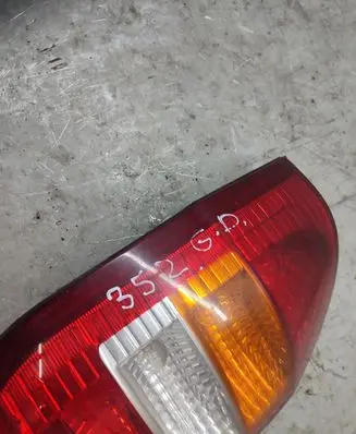 Opel Zafira A Rear/tail lights