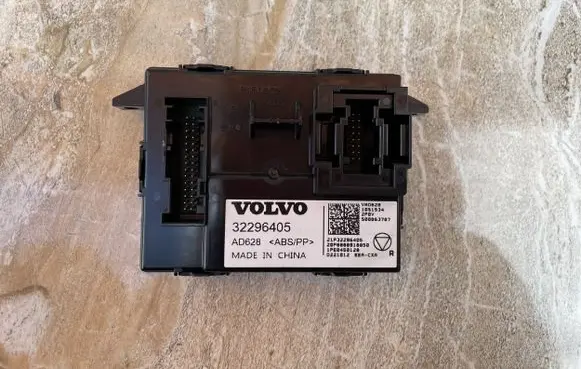 Volvo C40 Other control units/modules 32296405