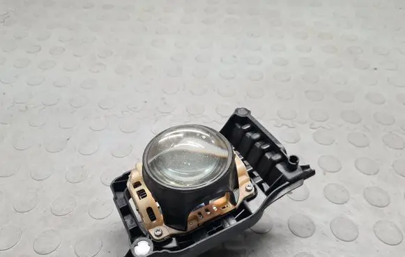 BMW 1 E82 E88 Headlight part 89380605
