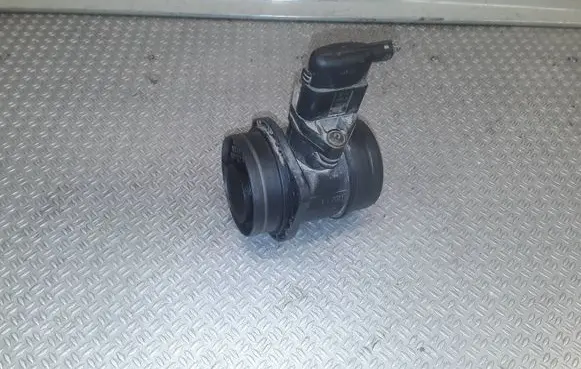 Volkswagen Touran I Mass air flow meter 0281002531 038906461B