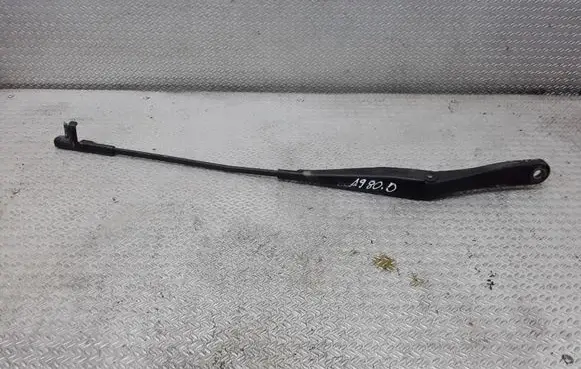 Opel Astra H Front wiper blade arm 13111220