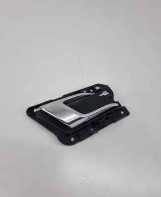 Porsche Macan (95B) Front door interior handle 95b837020