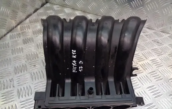 Nissan Micra Intake manifold