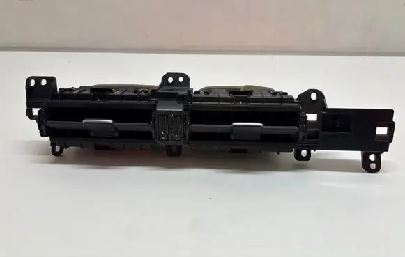 Toyota Auris E180 Dash center air vent grill 5567002310 567002400 5567002320