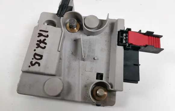 Mercedes-Benz S W220 Other relay A2205460541