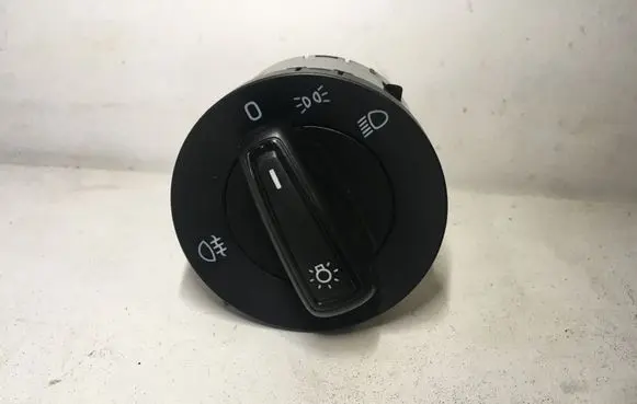 Skoda Octavia Mk3 (5E) Light switch 5E0941431G