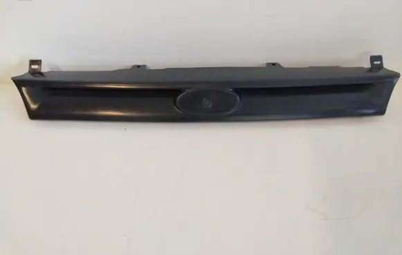 Ford Escort Front grill 91AG8200DBW