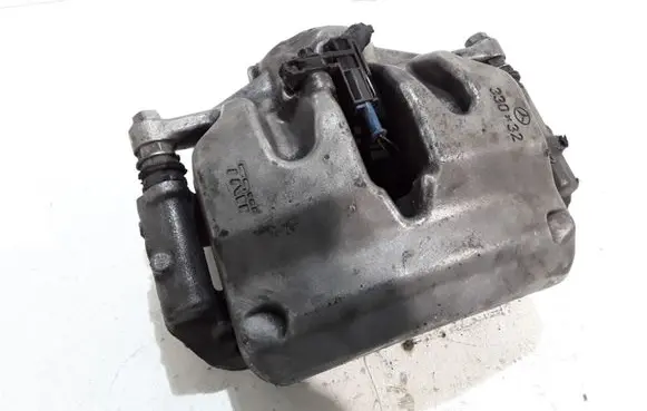 Mercedes-Benz CLS C219 Front brake caliper