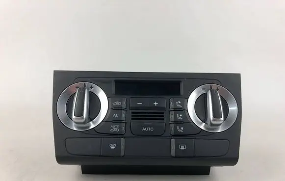 Audi A3 S3 A3 Sportback 8P Climate control unit 8P0820043BM