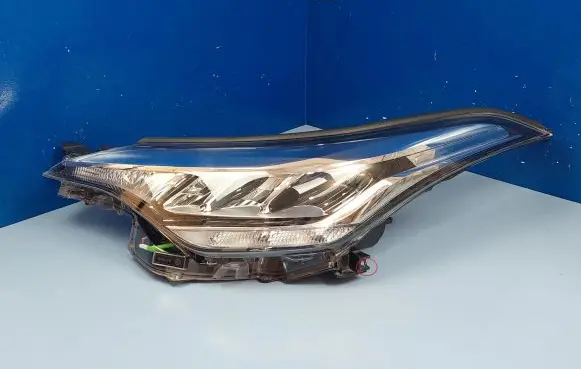 Toyota C-HR I Headlight/headlamp 81150F4180 18679F