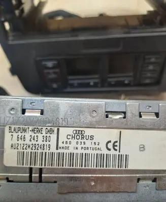 Audi A4 S4 B5 8D Climate control unit 5HB00760804 8L0820043D 7646243380