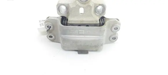 Volkswagen Caddy Engine mount bracket 1K0199555Q 1K0199555